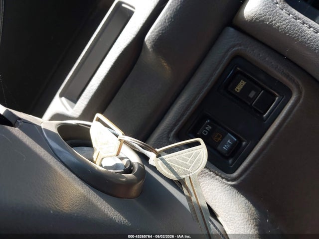 Toyota Camry Dlx