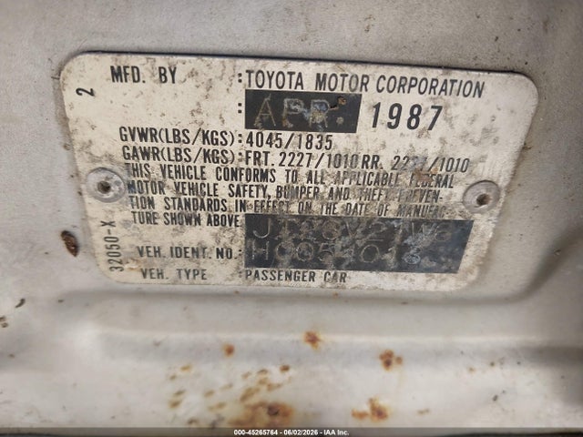 Toyota Camry Dlx