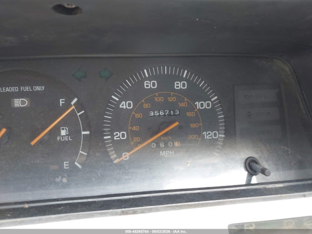 Toyota Camry Dlx