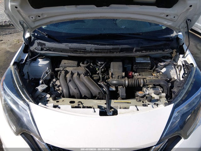 Nissan Versa Sv