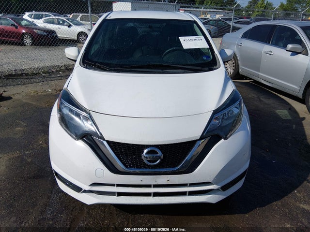 Nissan Versa Sv