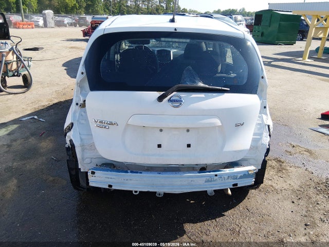 Nissan Versa Sv