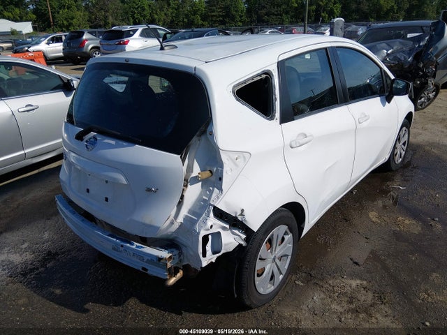 Nissan Versa Sv