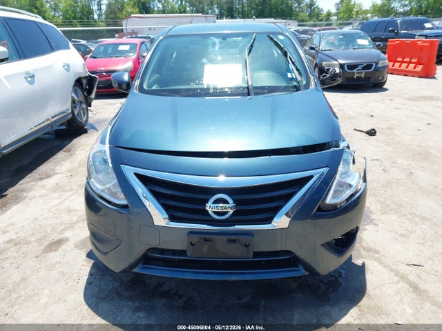 Nissan Versa 1.6 Sv