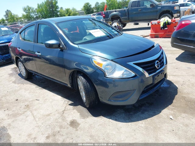 Salvage Nissan Versa Image