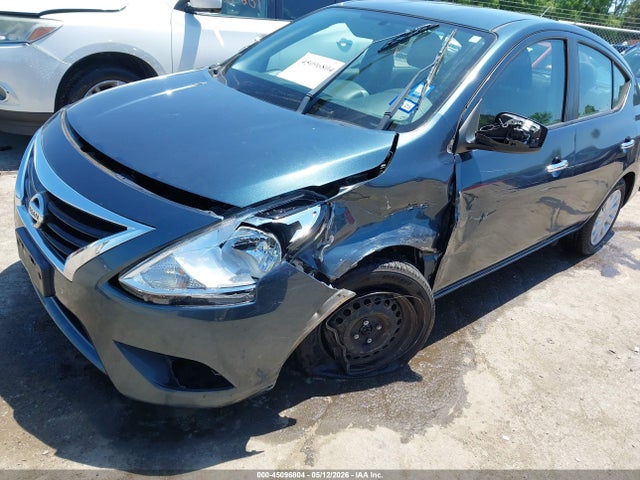 Nissan Versa 1.6 Sv
