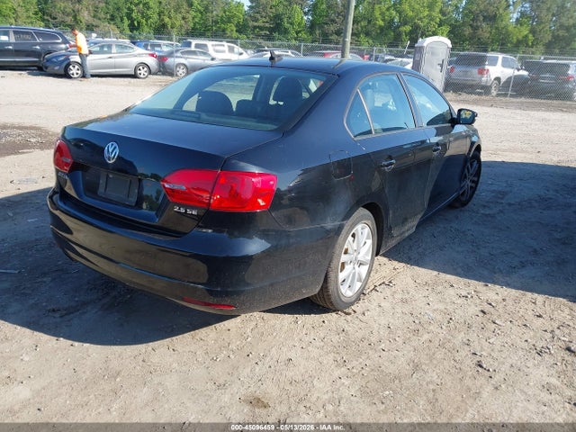 Volkswagen Jetta 2.5l Se