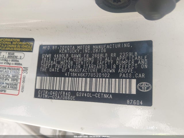 Toyota Camry Le V6