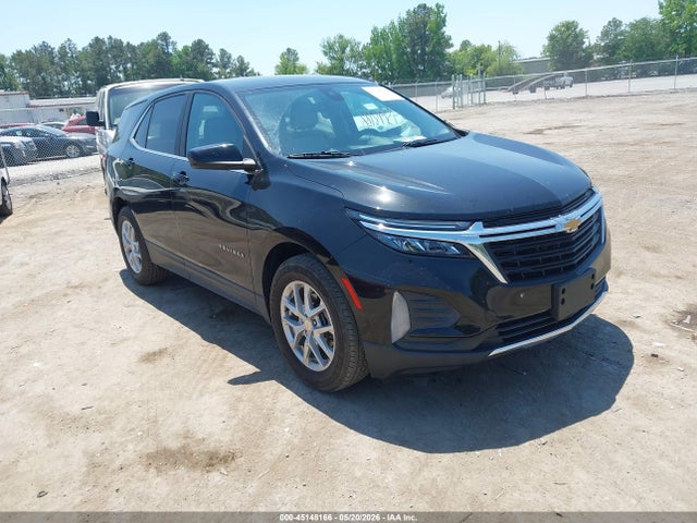 Salvage Chevrolet Equinox Image