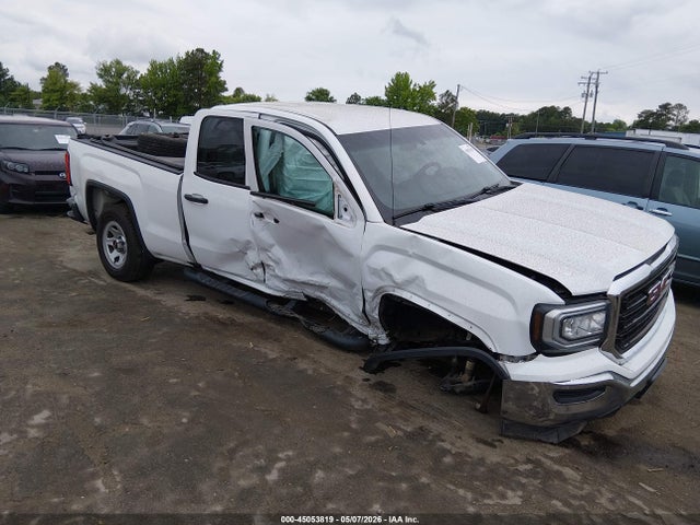 Salvage GMC Sierra 1500 Image
