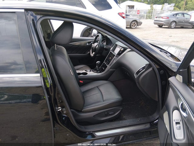 INFINITI Q50 3.0t Premium