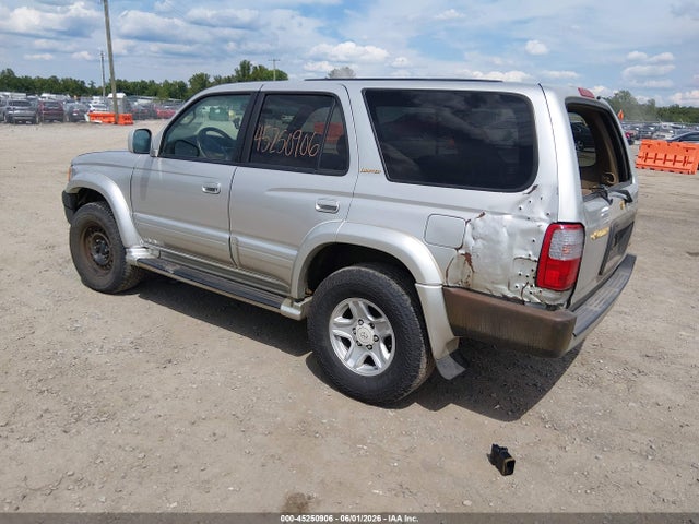 Toyota 4Runner Limited V6