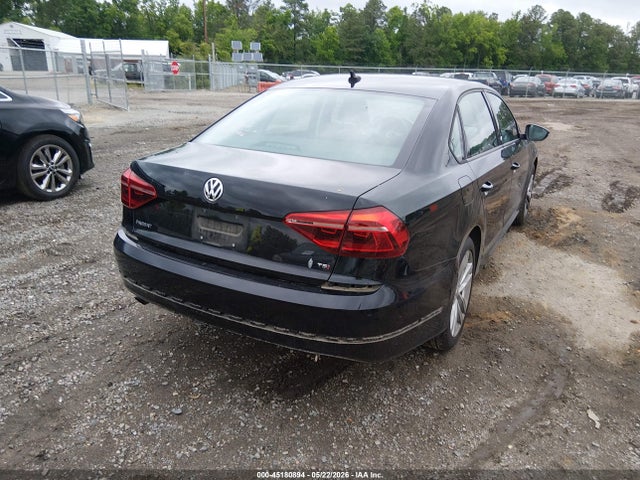 Volkswagen Passat 2.0t Wolfsburg Edition