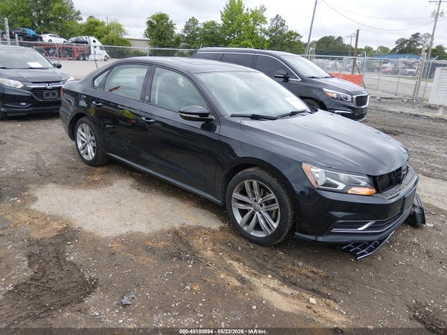 Salvage Volkswagen Passat Image