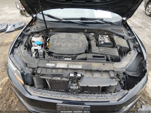 Volkswagen Passat 2.0t Wolfsburg Edition