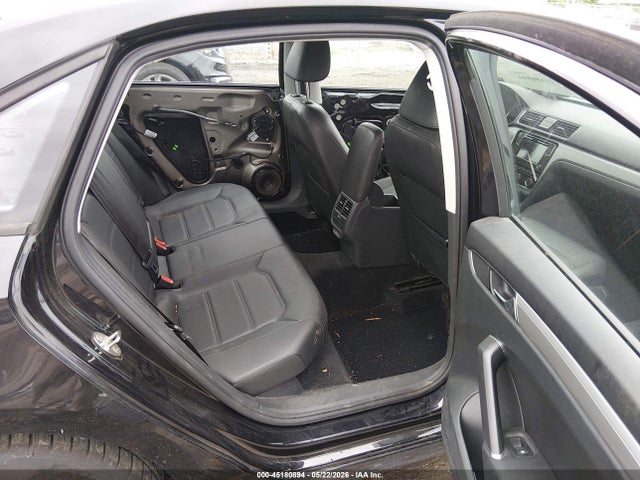 Volkswagen Passat 2.0t Wolfsburg Edition