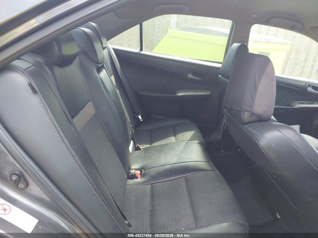 Toyota Camry Se