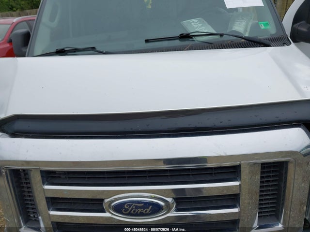 Ford E-250 Commercial