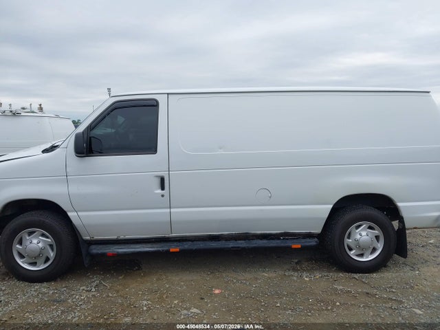 Ford E-250 Commercial