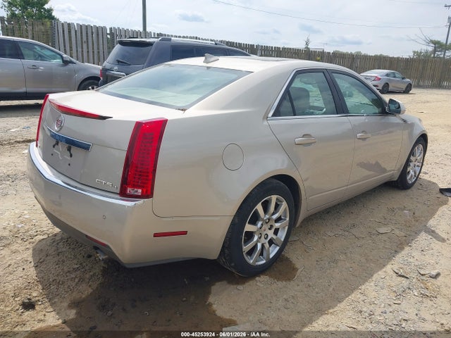 Cadillac CTS Standard