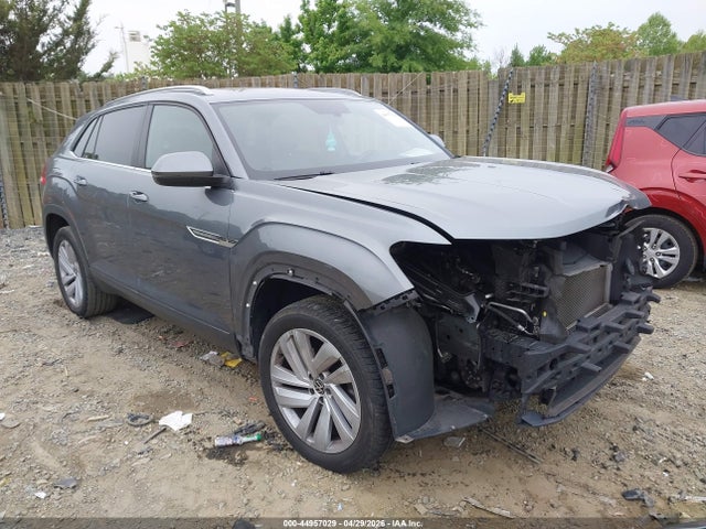 Salvage Volkswagen Atlas Image