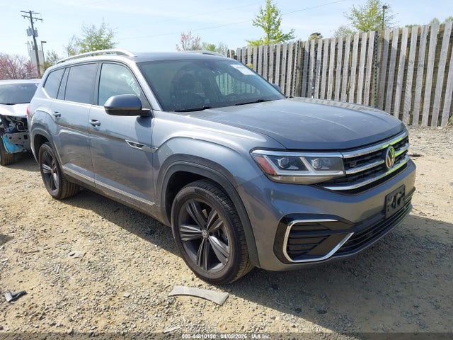 Salvage Volkswagen Atlas Image