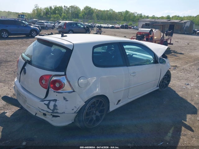 Volkswagen R32