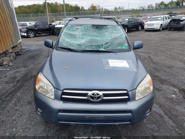 Toyota RAV4 Limited