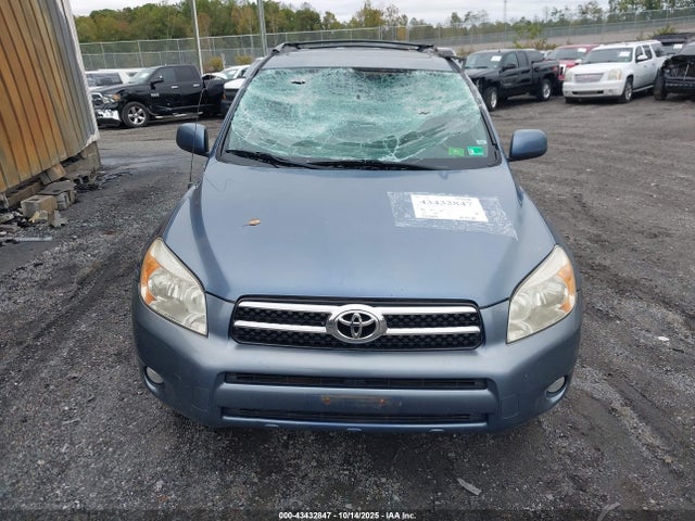 Toyota RAV4 Limited