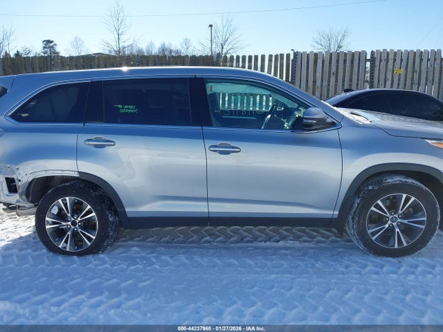 Toyota Highlander Le