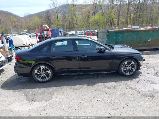 Audi A4 Premium Plus 45 Tfsi S Line Quattro S Tronic