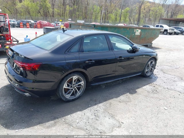 Audi A4 Premium Plus 45 Tfsi S Line Quattro S Tronic