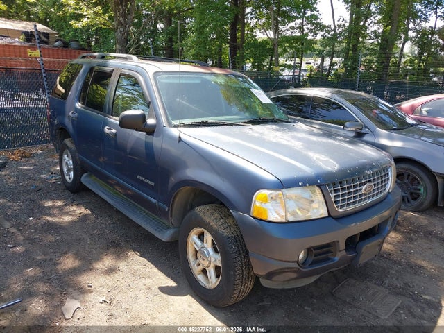 Salvage Ford Explorer Image