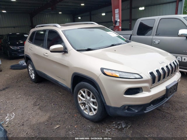 Salvage Jeep Cherokee Image