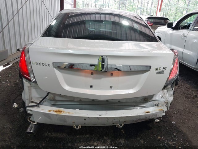 Lincoln MKS