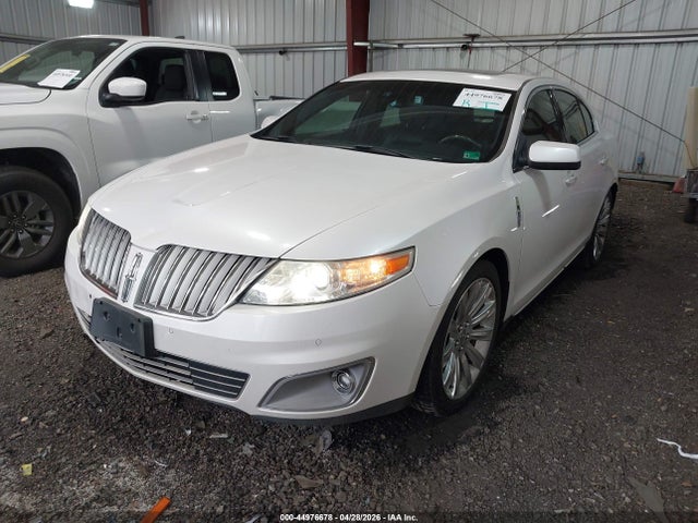 Lincoln MKS