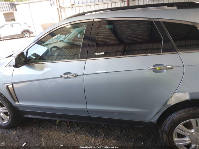 Cadillac SRX Standard