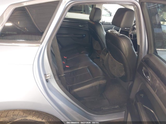 Cadillac SRX Standard