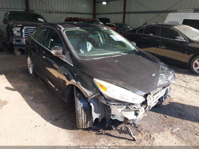 Salvage Ford Focus Image