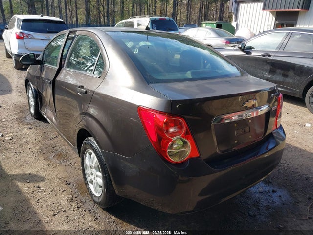 Chevrolet Sonic Lt Auto