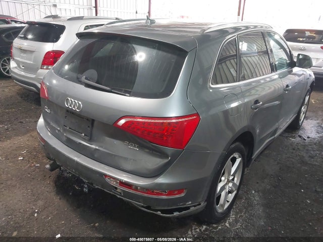 Audi Q5 2.0t Premium
