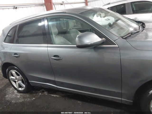 Audi Q5 2.0t Premium