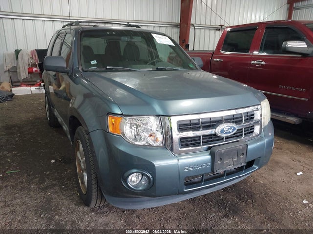 Salvage Ford Escape Image