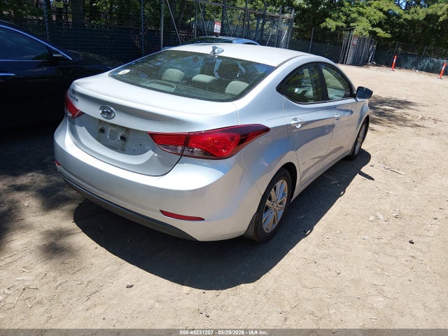 Hyundai ELANTRA Se