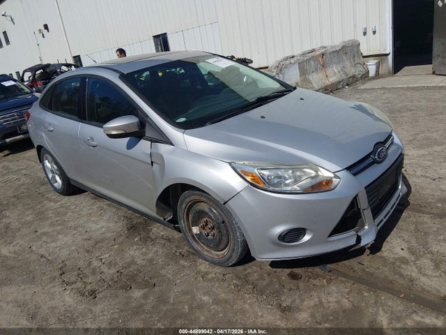 Salvage Ford Focus Image