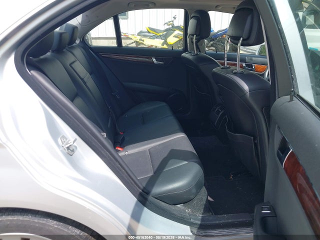 Mercedes-Benz C-Class Luxury 4matic
