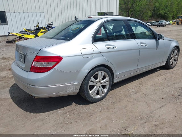 Mercedes-Benz C-Class Luxury 4matic