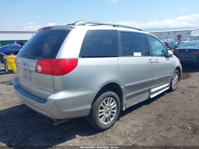 Toyota Sienna Limited