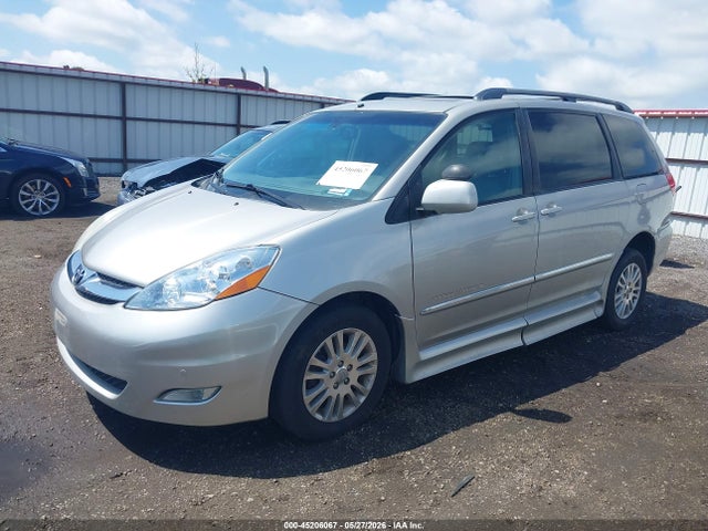 Toyota Sienna Limited