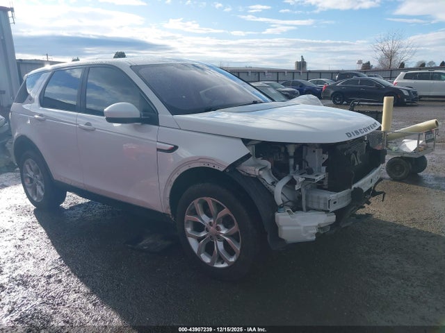 Salvage Land Rover Discovery Image